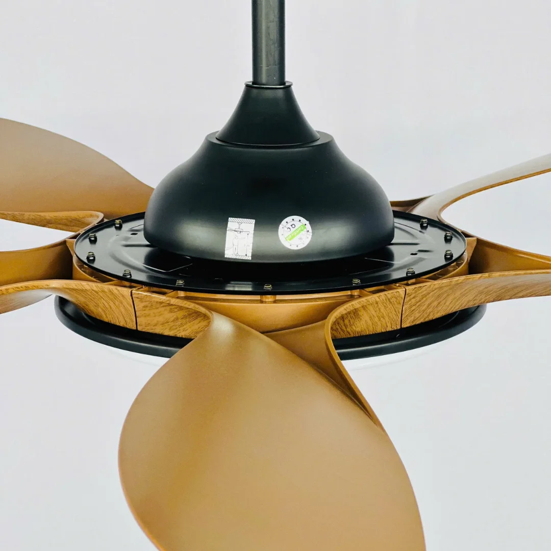 Đèn Quạt Trần QT70
